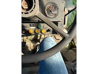 Renault 904 tweewielaangedreven landbouwtractor met klepel maaier - afbeelding 6 van  21