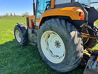 Renault 904 tweewielaangedreven landbouwtractor met klepel maaier - afbeelding 20 van  21
