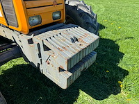 Renault 904 tweewielaangedreven landbouwtractor met klepel maaier - afbeelding 21 van  21