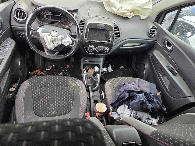 Renault captur 0.9 tce intens , sp-924-n - afbeelding 1 van  9