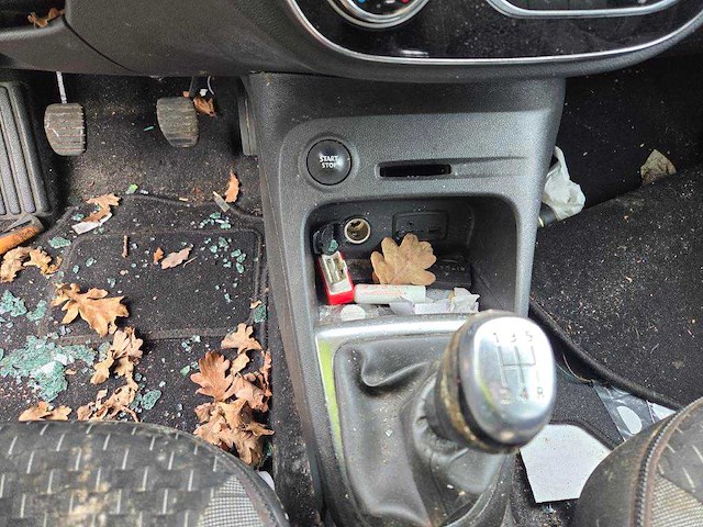 Renault captur 0.9 tce intens , sp-924-n - afbeelding 2 van  9