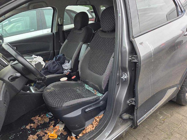Renault captur 0.9 tce intens , sp-924-n - afbeelding 6 van  9