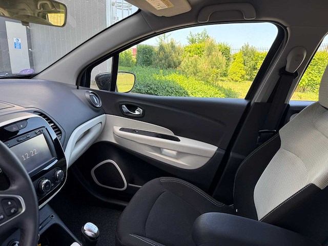 Renault captur 0.9 tce zen ; pf-238-r - afbeelding 3 van  17