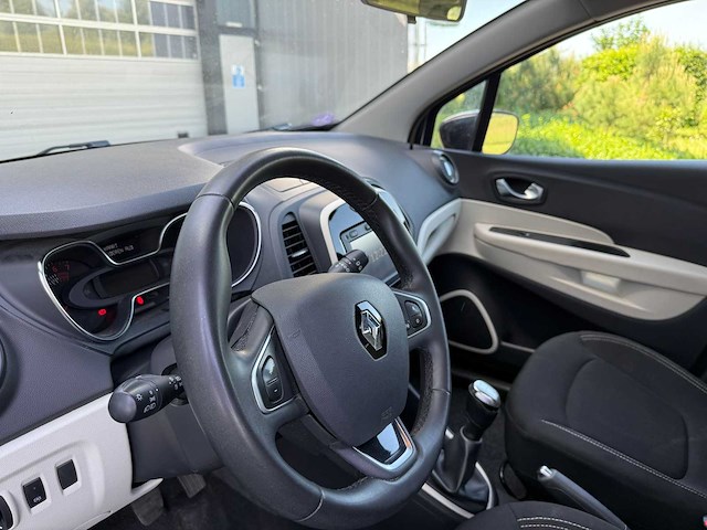 Renault captur 0.9 tce zen ; pf-238-r - afbeelding 15 van  17