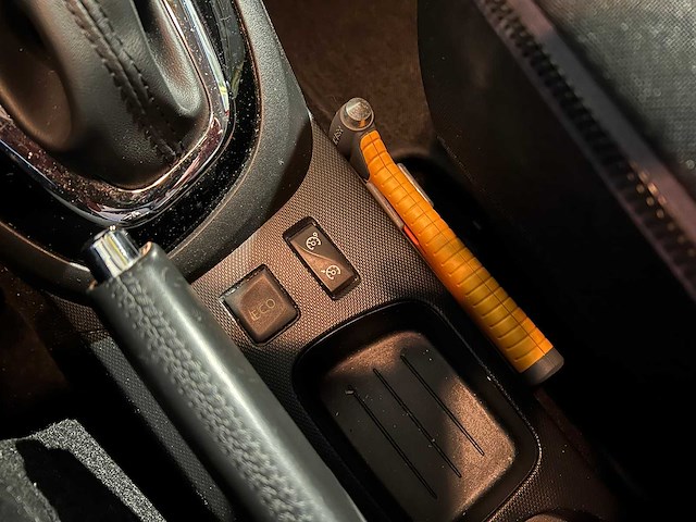 Renault captur 1.2 tce dynamique, hp-307-x - afbeelding 16 van  19