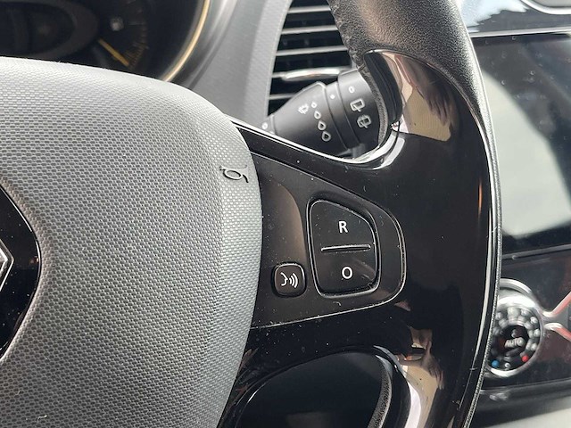 Renault captur 1.2 tce helly hansen 2015 | zk-301-k - afbeelding 21 van  27