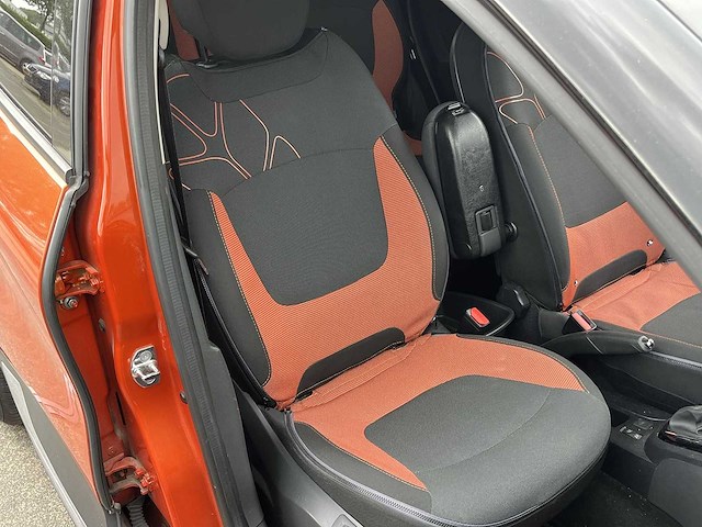 Renault captur 1.2 tce helly hansen 2015 | zk-301-k - afbeelding 27 van  27