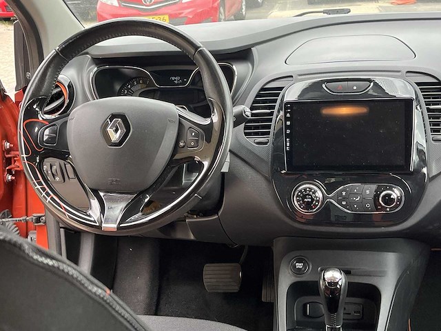 Renault captur 1.2 tce helly hansen 2015 | zk-301-k - afbeelding 3 van  27