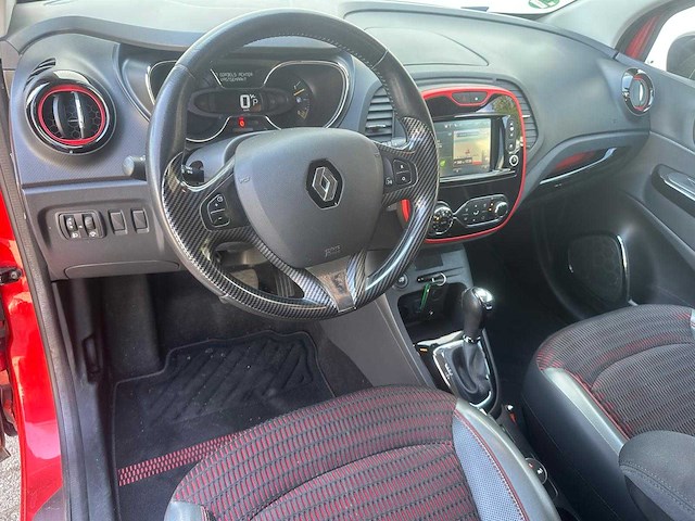 Renault captur 1.2 tce helly hansen, 6-zhb-78 - afbeelding 15 van  17