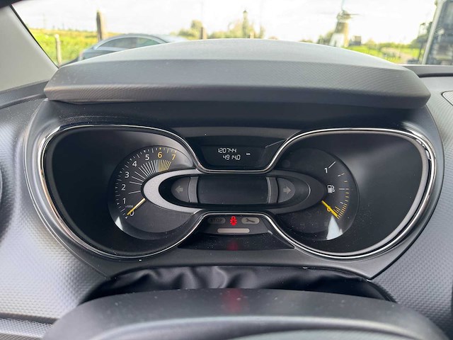 Renault captur* 1.2 tce xmod helly hansen automaat n-519-bj - afbeelding 18 van  34