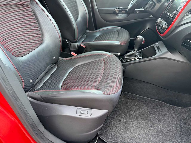 Renault captur* 1.2 tce xmod helly hansen automaat n-519-bj - afbeelding 30 van  34