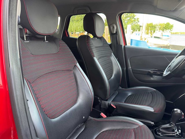 Renault captur* 1.2 tce xmod helly hansen automaat n-519-bj - afbeelding 31 van  34
