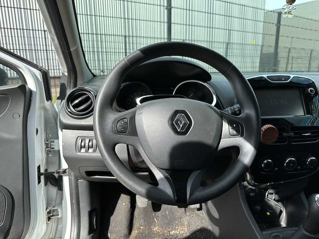 Renault clio 0.9 tce expression 89pk 2014 (origineel-nl), 2-zdx-71 - afbeelding 13 van  44