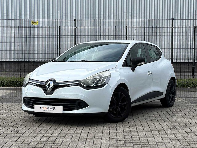 Renault clio 0.9 tce expression 89pk 2014 (origineel-nl), 2-zdx-71 - afbeelding 1 van  44
