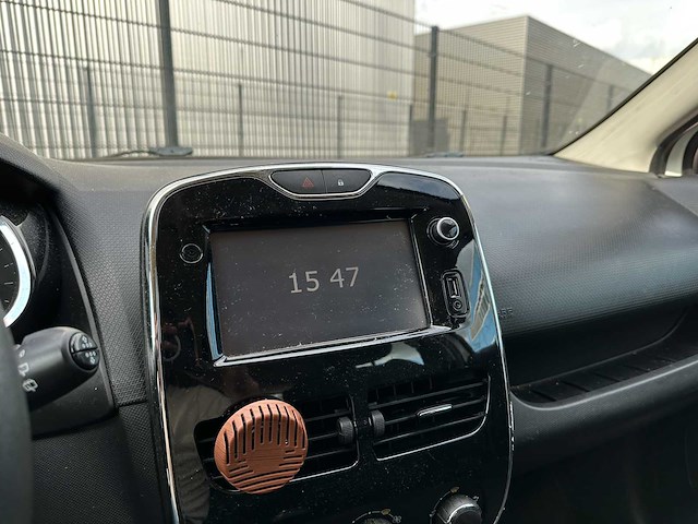 Renault clio 0.9 tce expression 89pk 2014 (origineel-nl), 2-zdx-71 - afbeelding 23 van  44