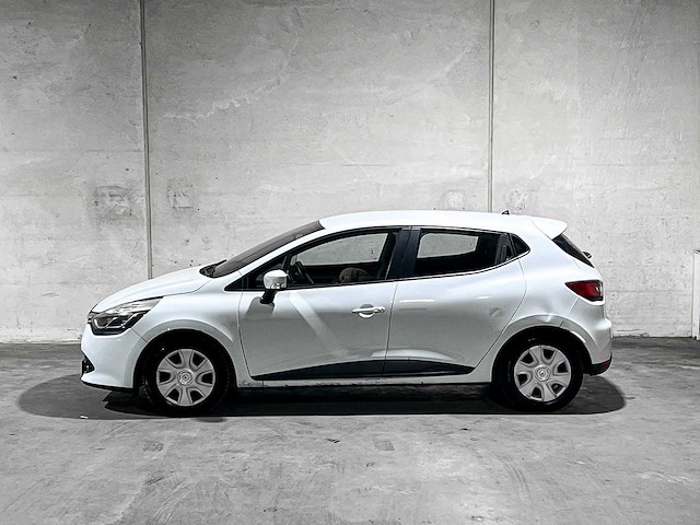 Renault clio 0.9 tce expression 90pk 2015, gz-530-j - afbeelding 9 van  39