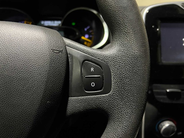 Renault clio 0.9 tce expression 90pk 2015, gz-530-j - afbeelding 16 van  39