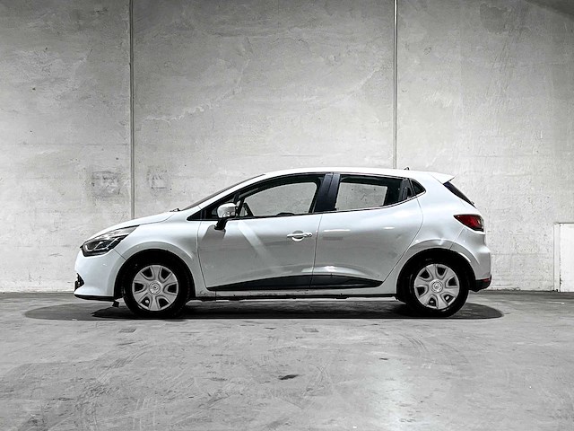 Renault clio 0.9 tce expression 90pk 2015, gz-530-j - afbeelding 8 van  39