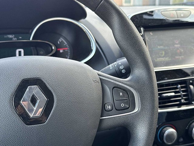 Renault clio 0.9 tce zen 2017 | pn-205-z - afbeelding 8 van  27