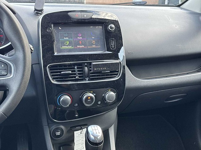 Renault clio 0.9 tce zen 2017 | pn-205-z - afbeelding 27 van  27