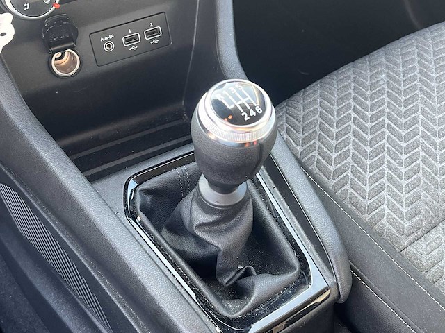 Renault clio 1.0 tce 90 evolution 2023 | r-452-zl - afbeelding 23 van  25