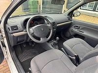 Renault clio 1.2-16v auth.airco 92-nv-gl - afbeelding 13 van  16