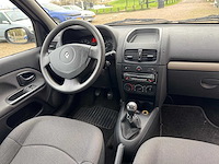 Renault clio 1.2-16v auth.airco 92-nv-gl - afbeelding 9 van  16