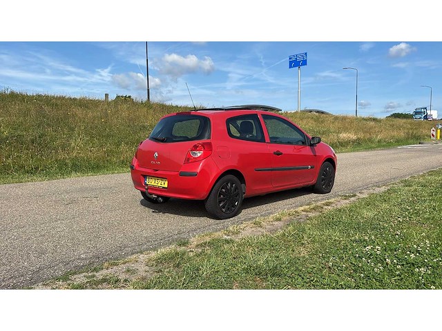 Renault clio 1.2-16v business line 2007 | 80-xs-zv i - afbeelding 5 van  8