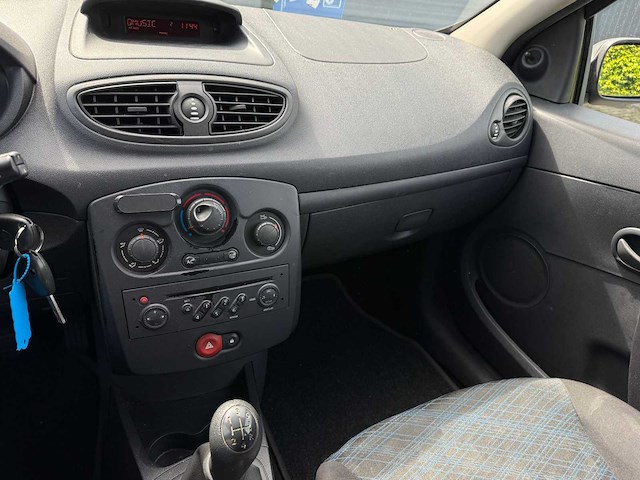 Renault clio 1.2 16v business line, 35-xk-tp - afbeelding 16 van  16