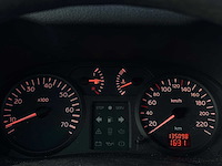 Renault clio 1.2-16v dynamique 2002 | 92-lj-zg - afbeelding 2 van  24