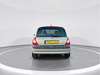 Renault clio 1.2-16v dynamique 2002 | 92-lj-zg - afbeelding 4 van  24