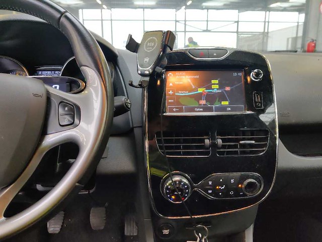 Renault clio 1.2 16v; kv-501-p - afbeelding 2 van  12