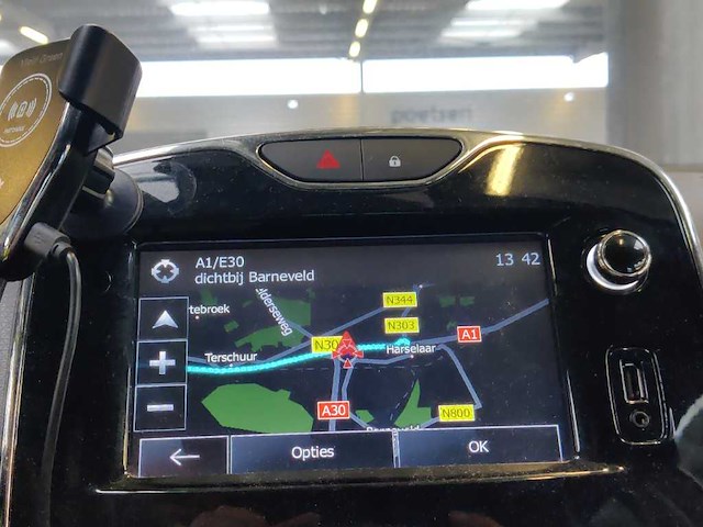 Renault clio 1.2 16v; kv-501-p - afbeelding 12 van  12