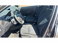 Renault clio 1.2-16v special line 2008 | 18-grv-1 i - afbeelding 9 van  13