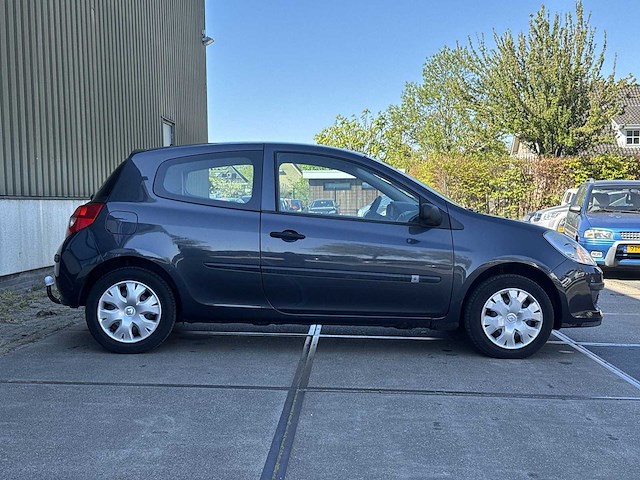 Renault clio 1.2-16v special line 2008 | 72-glf-5 - afbeelding 3 van  23