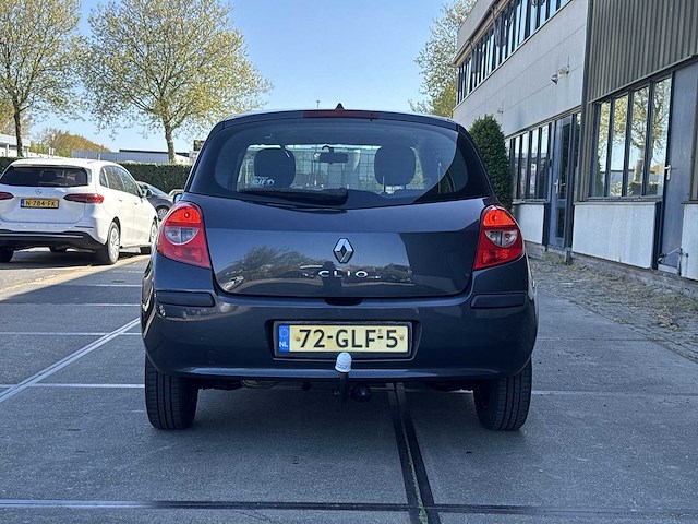 Renault clio 1.2-16v special line 2008 | 72-glf-5 - afbeelding 1 van  6