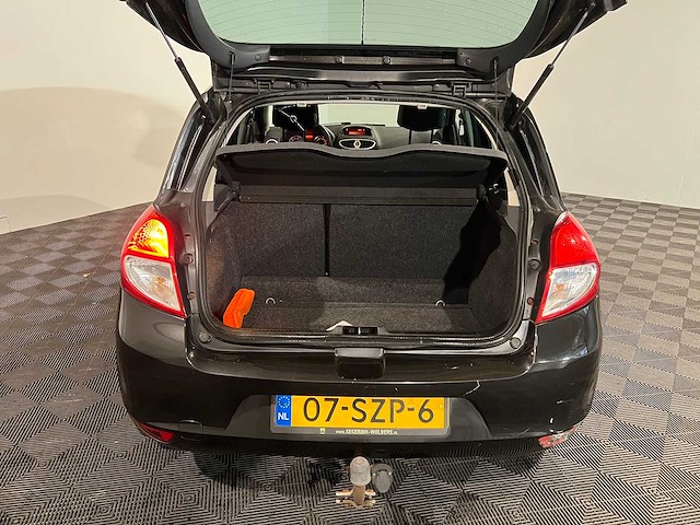 Renault clio 1.2 collection, 07-szp-6 - afbeelding 12 van  17
