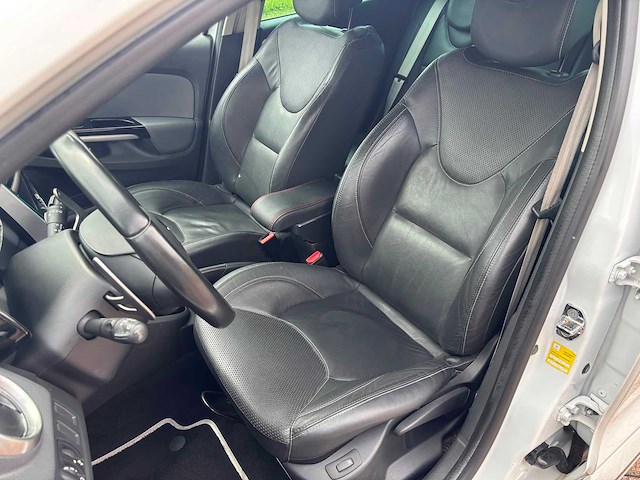 Renault clio 1.2 gt, l-682-zh - afbeelding 10 van  18