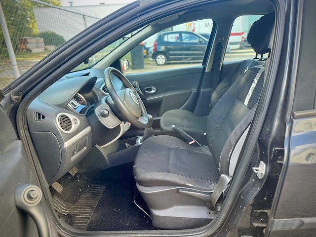 Renault clio 1.2 tce, 60-zr-sv - afbeelding 6 van  14
