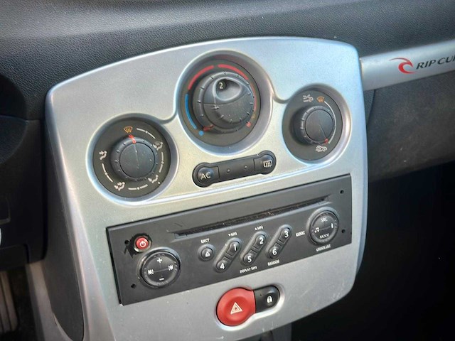 Renault clio 1.2 tce, 60-zr-sv - afbeelding 2 van  8