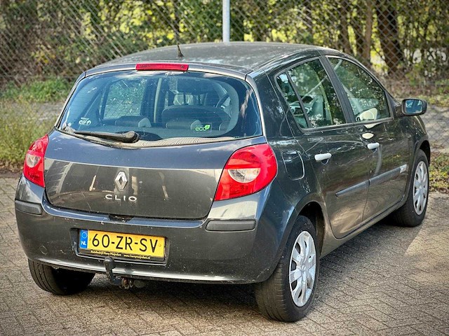 Renault clio 1.2 tce, 60-zr-sv - afbeelding 3 van  5
