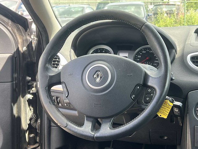 Renault clio 1.2 tce collection 2009 | 66-jbd-9 - afbeelding 23 van  26