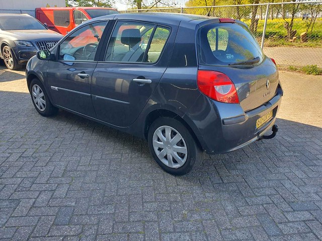 Renault clio 1.2 tce rip curl, 60-zr-sv - afbeelding 4 van  9