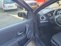 Renault clio 1.2 tce rip curl, 60-zr-sv - afbeelding 6 van  9