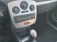 Renault clio 1.2 tce rip curl, 60-zr-sv - afbeelding 8 van  9