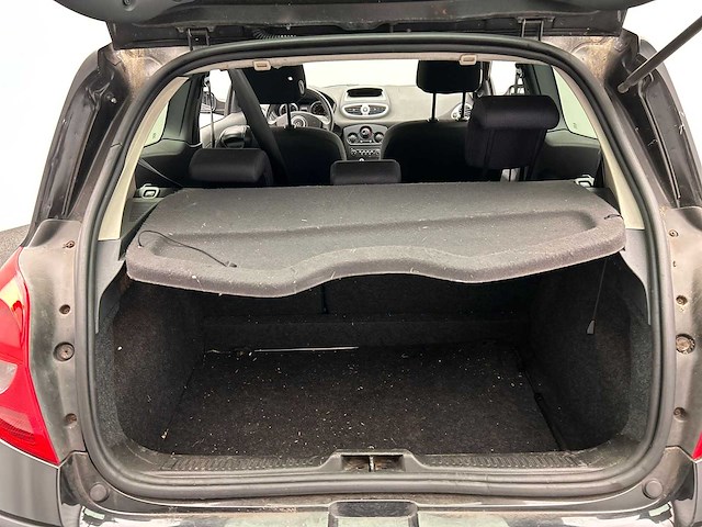 Renault clio 1.4-16v dynamique luxe 2005 | 21-rz-xx - afbeelding 24 van  40