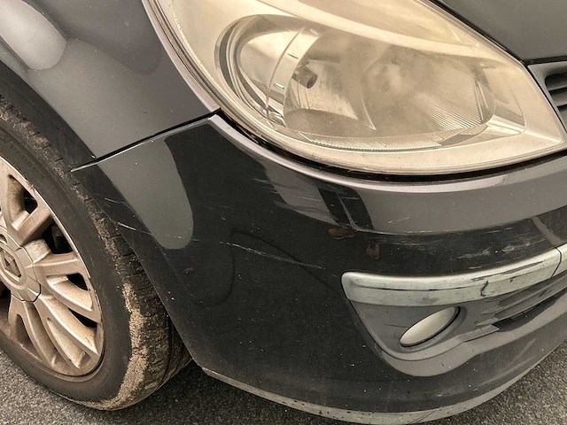 Renault clio 1.4-16v dynamique s 2007 - afbeelding 21 van  28