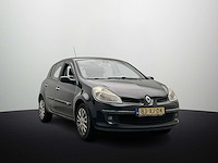 Renault clio 1.4-16v dynamique s 2007 - afbeelding 22 van  28