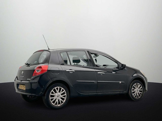 Renault clio 1.4-16v dynamique s 2007 - afbeelding 28 van  28