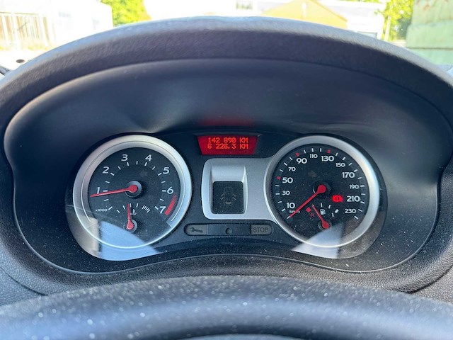 Renault clio 1.4-16v exception cool 70-ts-zv - afbeelding 3 van  13
